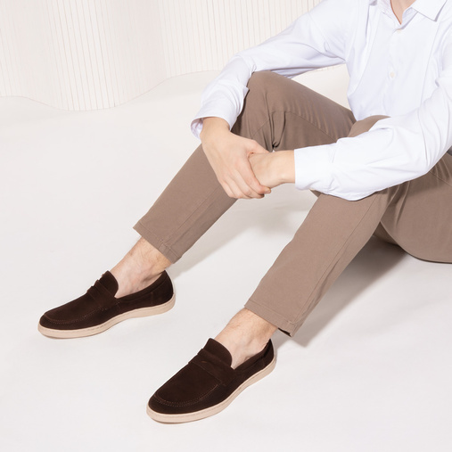 Skórzane zamszowe loafersy męskie Edward brązowe