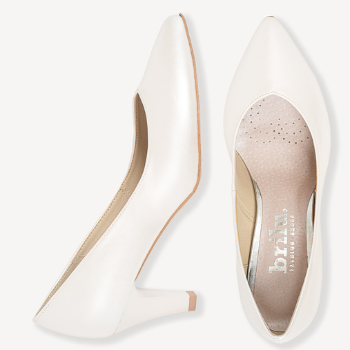 Ślubne perłowe klasyczne szpilki Freesia ivory