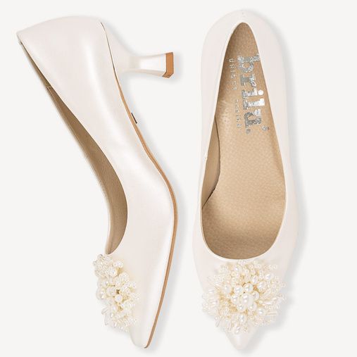 Ślubne perłowe szpilki z perełkową ozdobą Brenda ivory