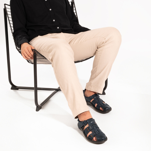 Męskie skórzane sandały zapinane na rzepy Axel granatowe