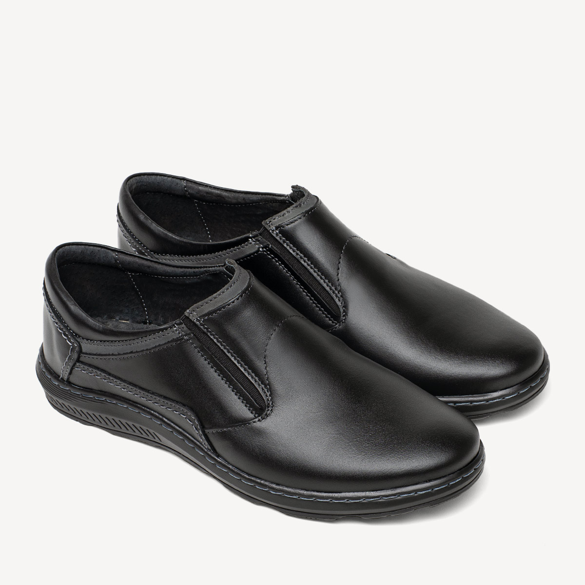 Męskie skórzane półbuty wkładane Trevor czarne