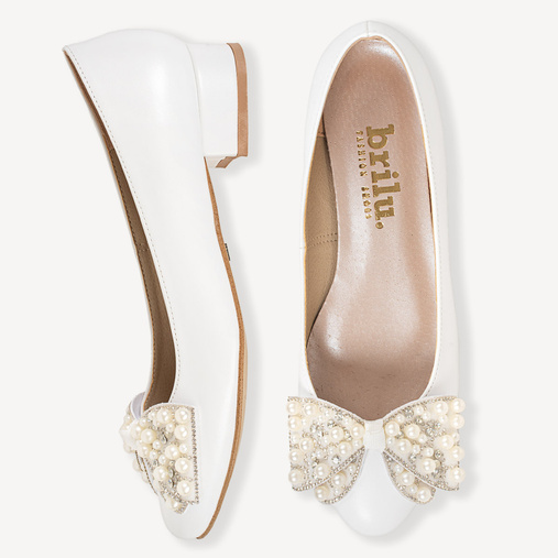 Ślubne balerinki z ozdobną kokardą Esther białe