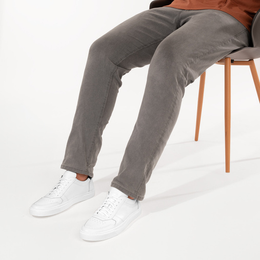 Skórzane sneakersy męskie Jayden białe