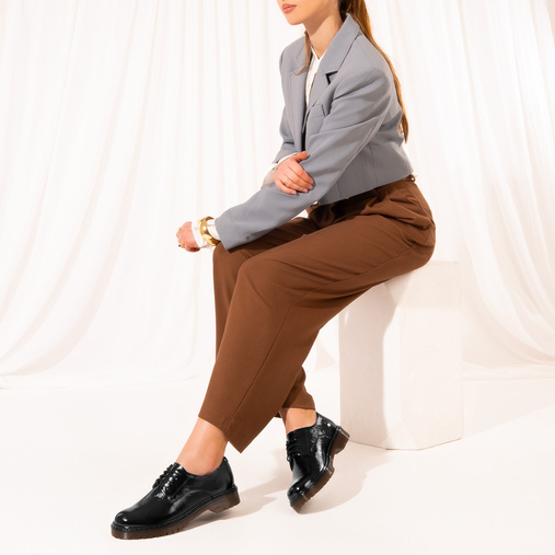 Skórzane lakierowane glany półbuty damskie Silessia czarne