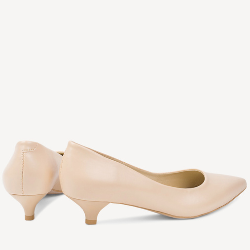 Klasyczne licowe szpilki na niskim obcasie Nelda beżowe