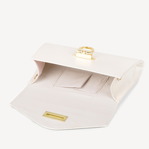 Ślubna perłowa elegancka kopertówka z klamrą Aura ivory