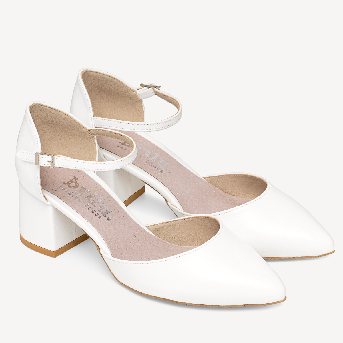 Ślubne czółenka z paskiem Audrey białe