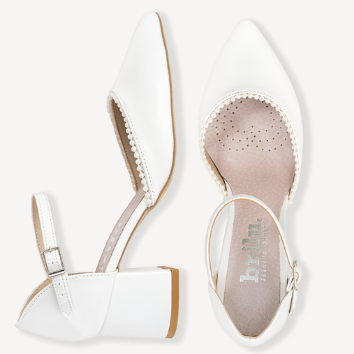 Ślubne ozdobne czółenka z perełkami Eris białe