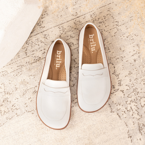 Skórzane mokasyny damskie barefoot Sorrena białe