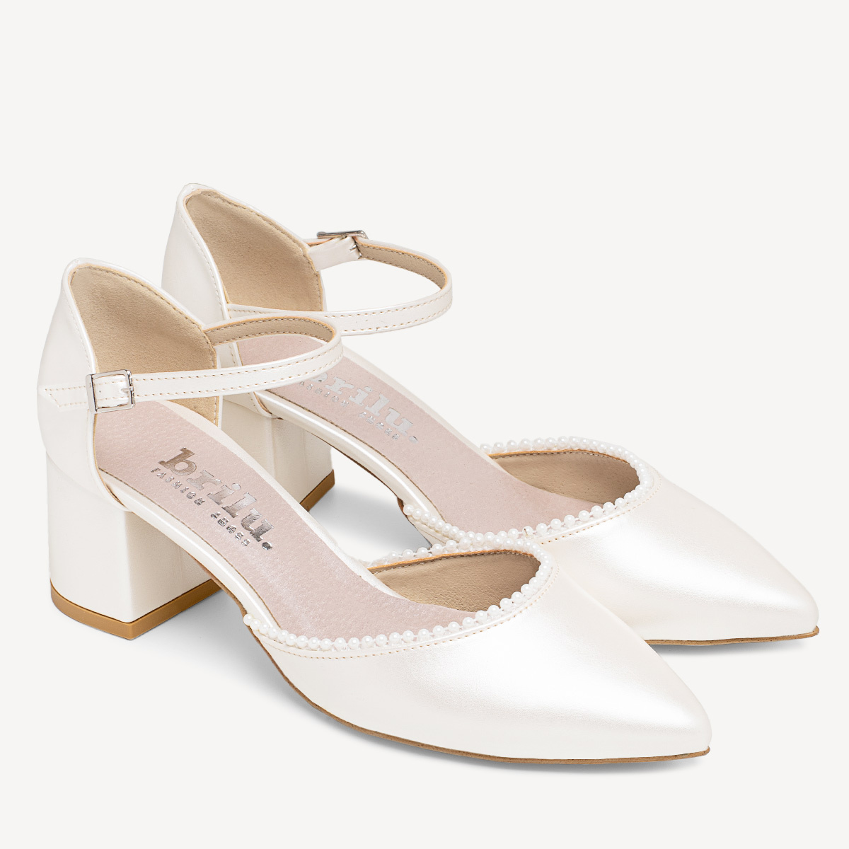 Ślubne ozdobne czółenka z perełkami Eris ivory