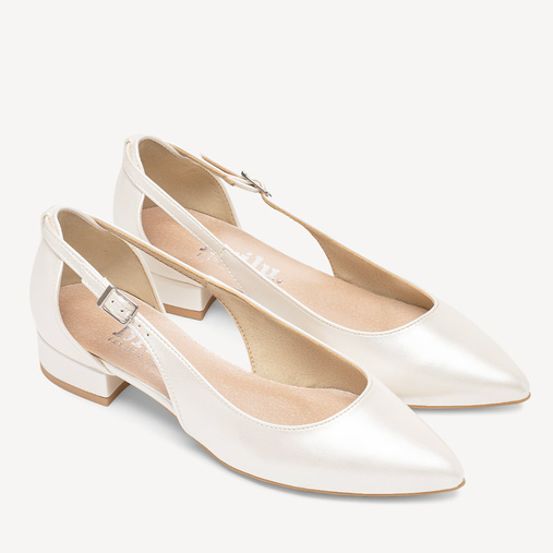 Ślubne perłowe balerinki z wycięciami Rubie ivory