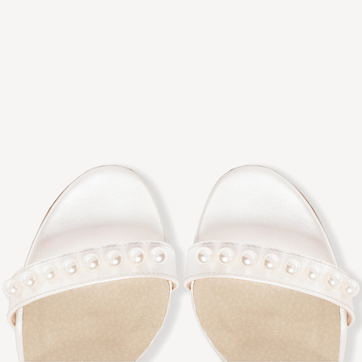 Ślubne sandały na szpilce z perełkami Cerys ivory