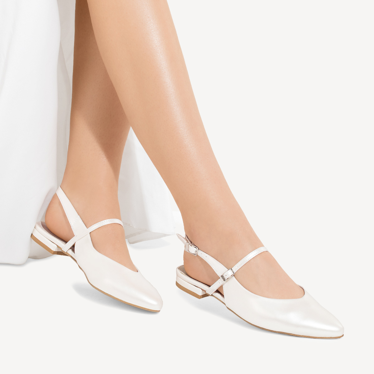 Ślubne perłowe balerinki z odkrytą piętą Arcadia ivory