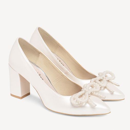 Ślubne perłowe czółenka z ozdobną kokardą Dahlia ivory
