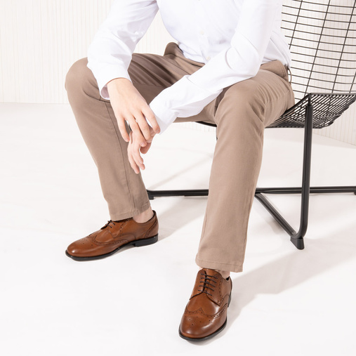 Wizytowe brogsy ze skóry naturalnej Desmond brązowe