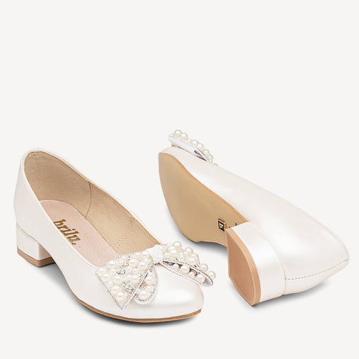Ślubne perłowe balerinki z ozdobną kokardą Esther ivory