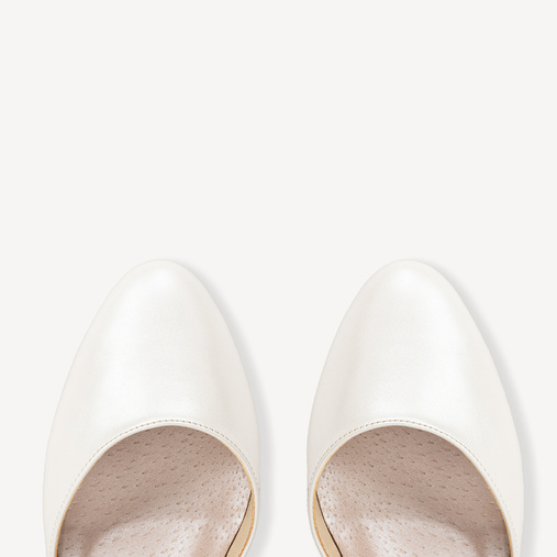 Ślubne perłowe balerinki z paskami Hope ivory