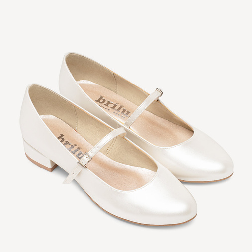 Ślubne perłowe balerinki z paskiem Mayla ivory