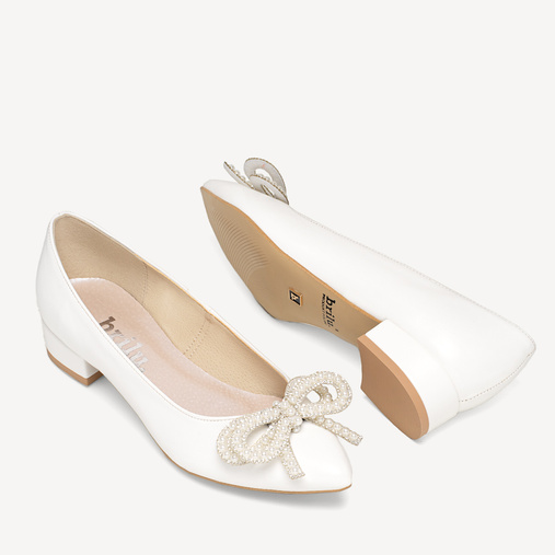 Ślubne balerinki z ozdobną kokardą Solena białe