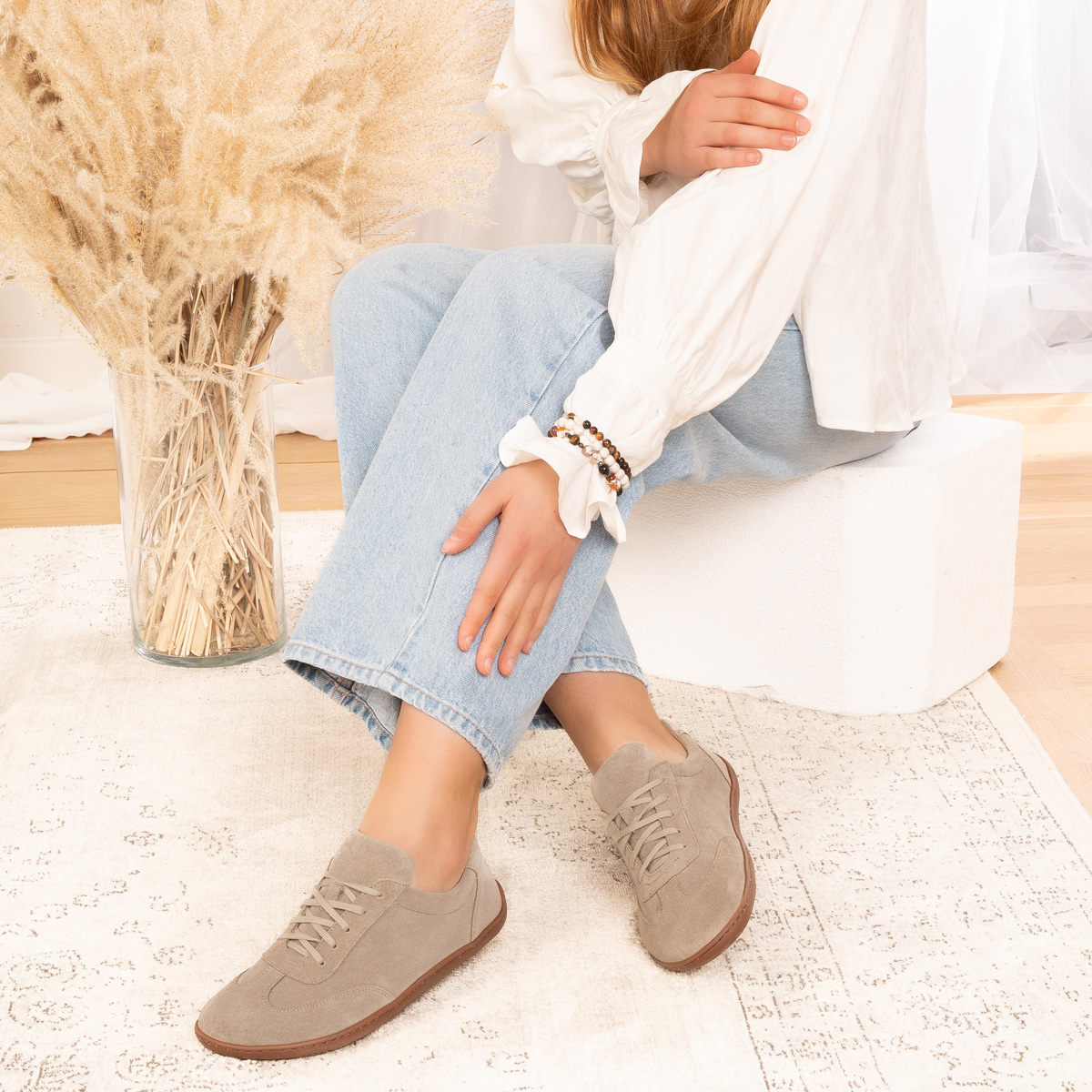 Zamszowe damskie sneakersy barefoot Everest beżowe