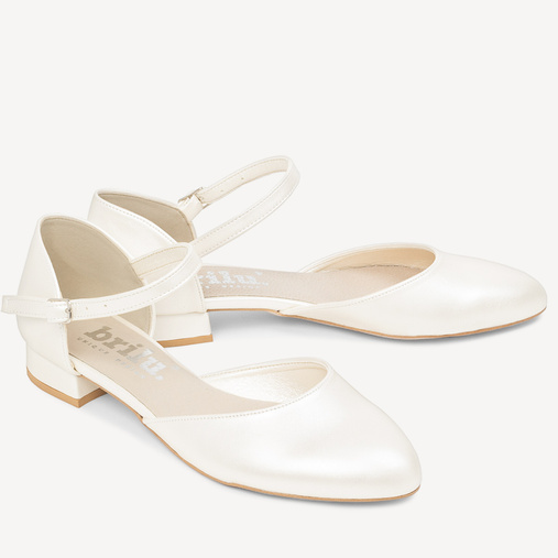 Ślubne perłowe balerinki z paskiem Angelica ivory