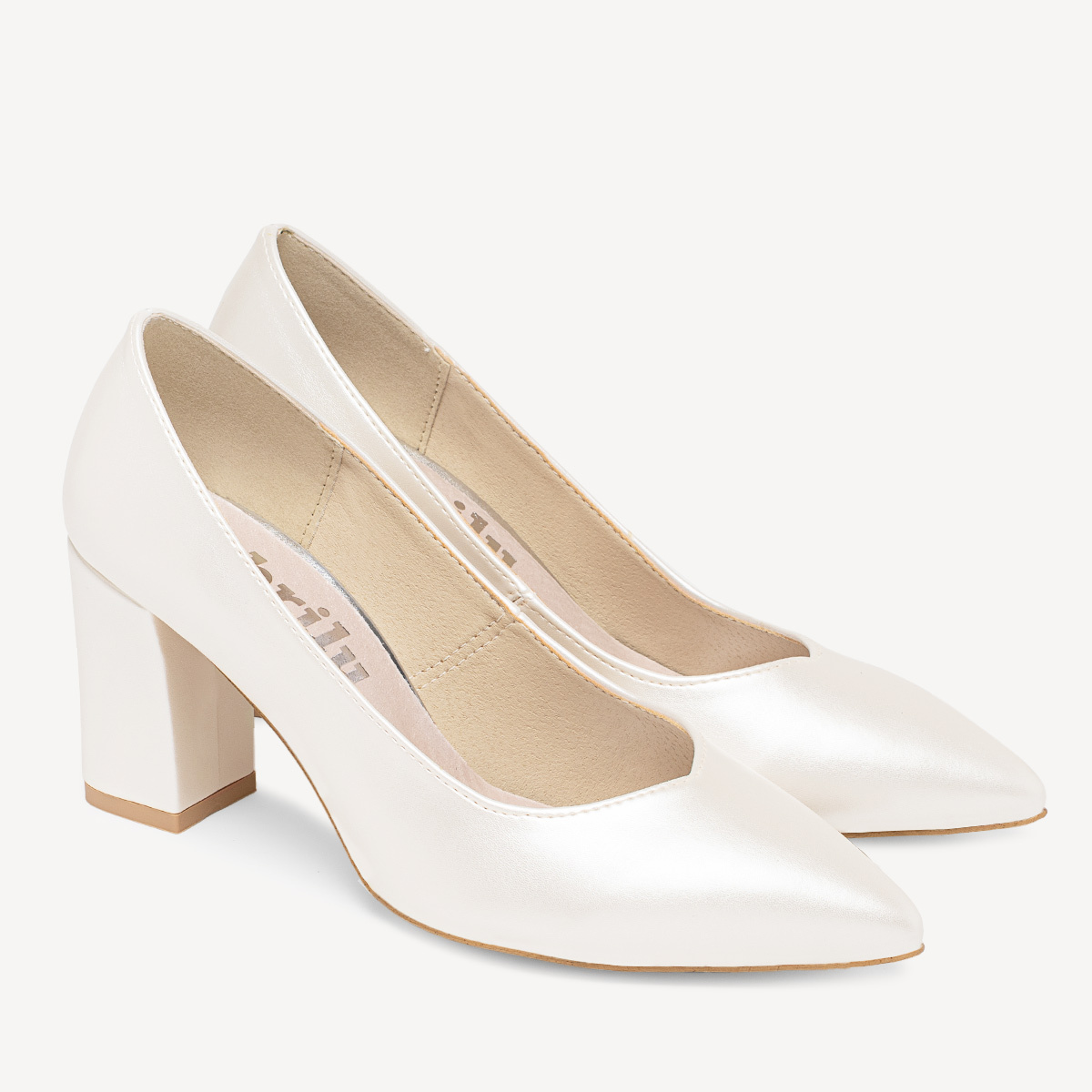 Ślubne perłowe czółenka na słupku Stacy ivory