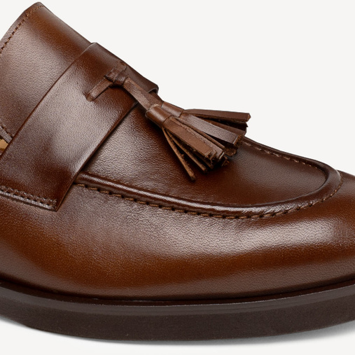 Skórzane loafersy męskie z frędzlami Gervais brązowe