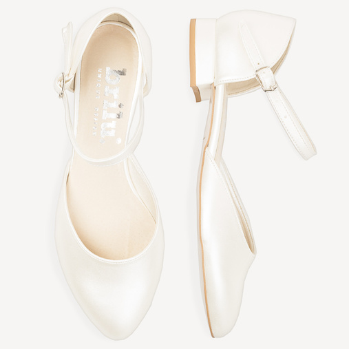 Ślubne perłowe balerinki z paskiem Angelica ivory