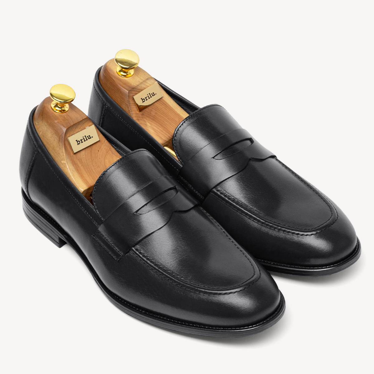 Skórzane loafersy męskie Vernon czarne