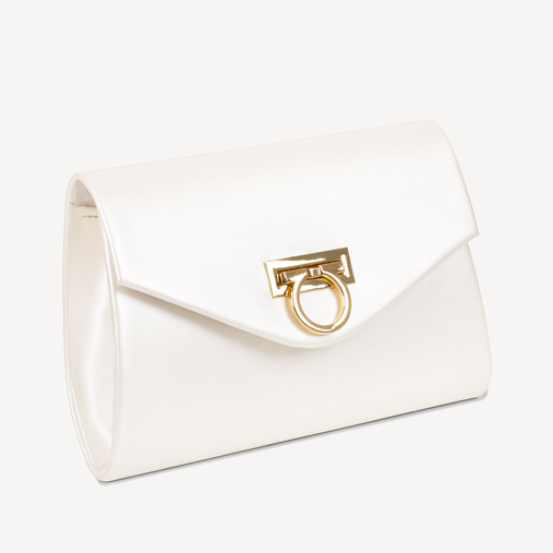 Ślubna perłowa elegancka kopertówka z klamrą Aura ivory