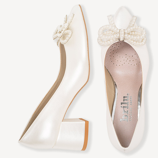 Ślubne perłowe czółenka z ozdobną kokardą Doreen ivory