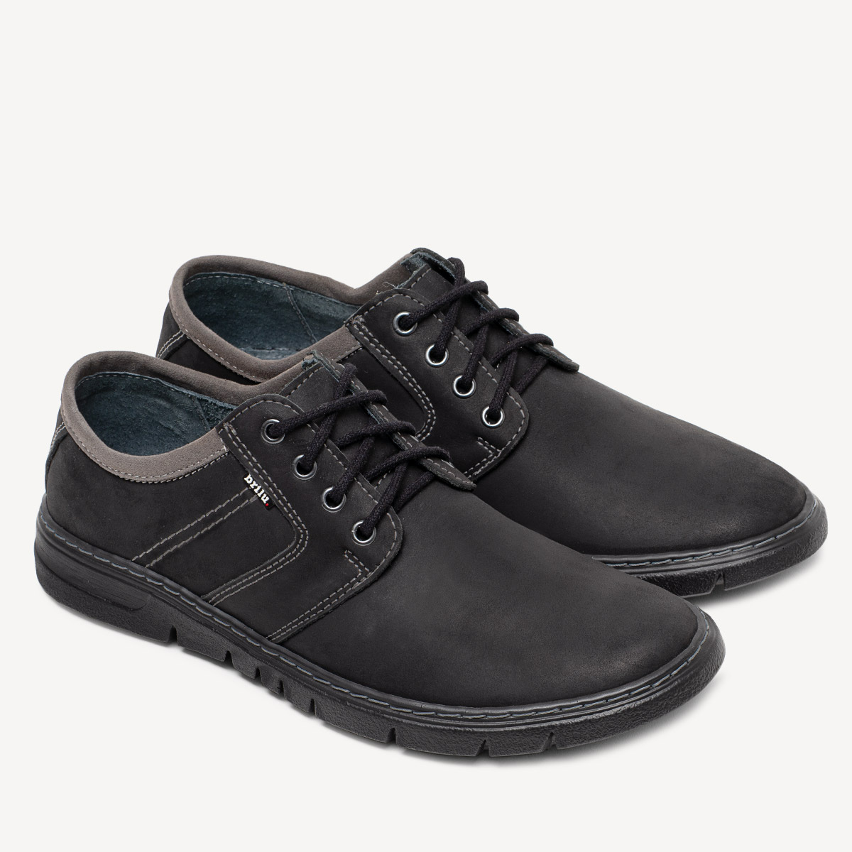 Półbuty casualowe ze skóry naturalnej wiązane Luciano czarne