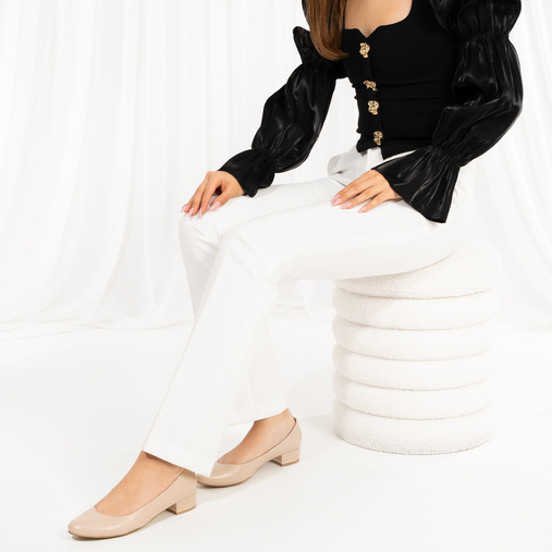 Klasyczne licowe balerinki Erin beżowe