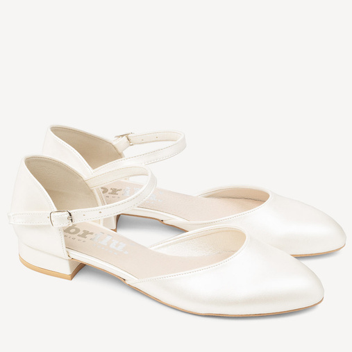 Ślubne perłowe balerinki z paskiem Angelica ivory