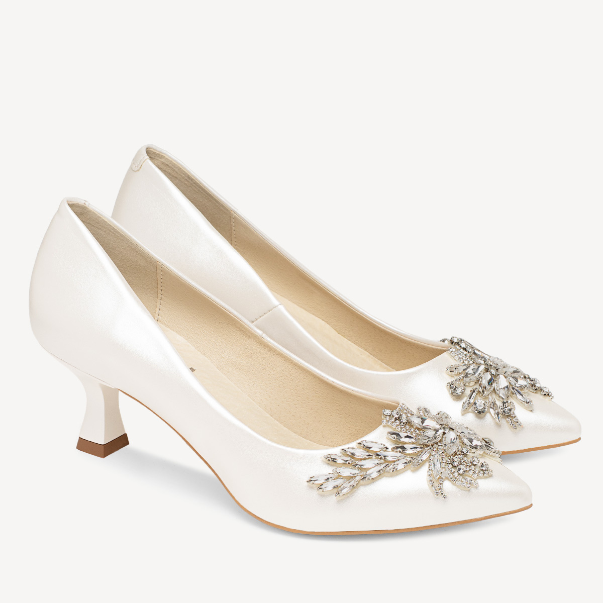 Ślubne perłowe szpilki z kryształową ozdobą Inika ivory