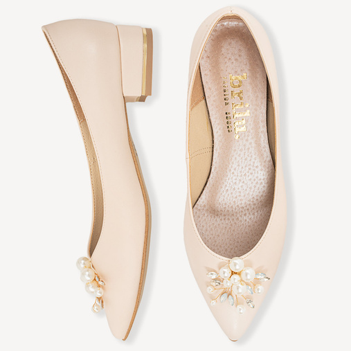 Ślubne balerinki z perłową ozdobą Gladys cieliste ecru